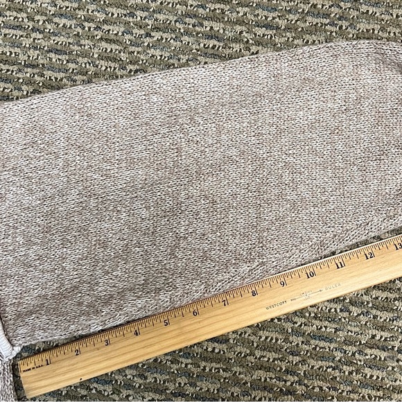 Sweater, like new, tan color - Picture 3 of 5